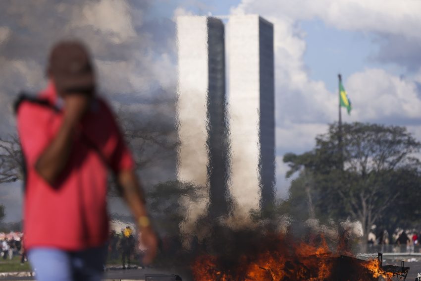 Confrontos em Brasília. Foto: Marcelo Camargo/Agência Brasil