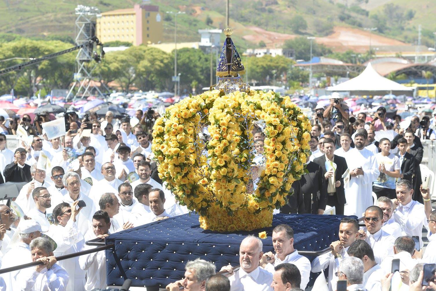Missa Solene dos 300 anos da Padroeira do Brasil. Foto: Thiago Leon/Fotos Públicas
