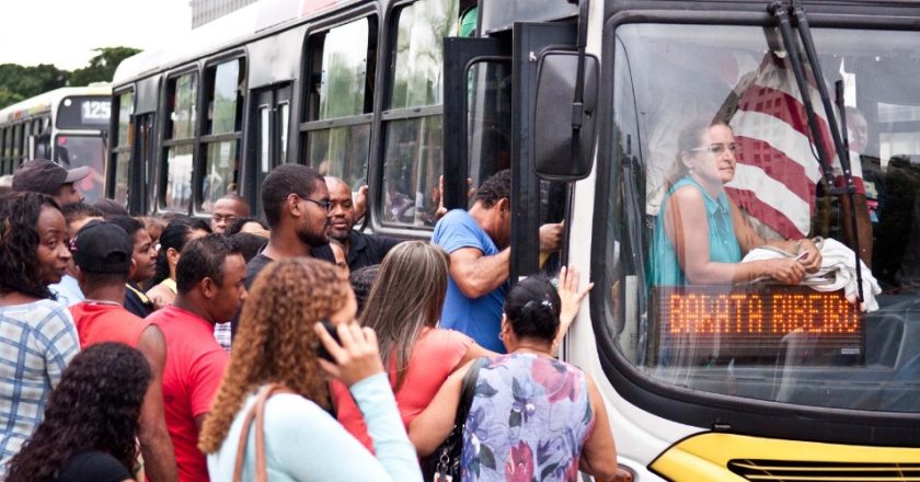 Ônibus no Rio de Janeiro. Foto: Reprodução de Internet
