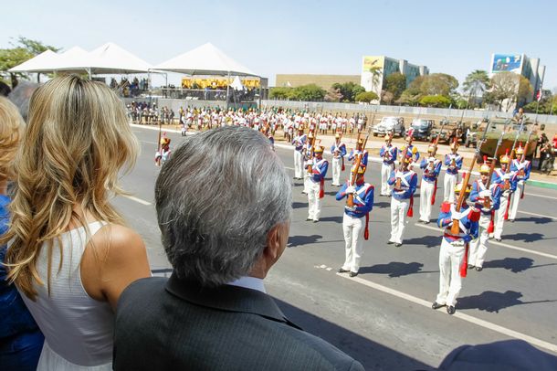 Michel Temer e Marcela Temer no desfile de 7 de setembro em Brasília. Foto: Agência Brasil