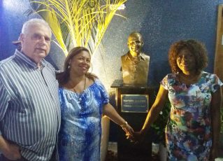 Inauguração do busto de Marcos Falcon na Portela. Foto: Raphael Perucci - Divulgação