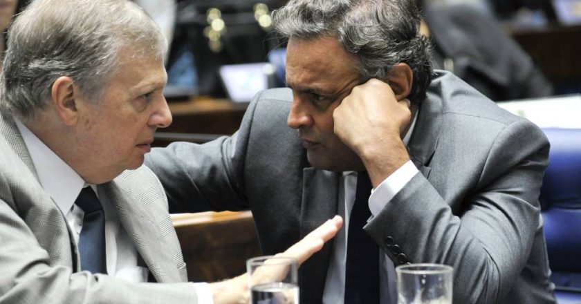 Tasso Jereissati e Aécio Neves. Foto: Geraldo Magela/Agência Senado