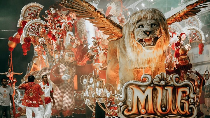 Mocidade Unida da Glória no Carnaval de Vitória em 2018. Foto: Lukas Schultheiss