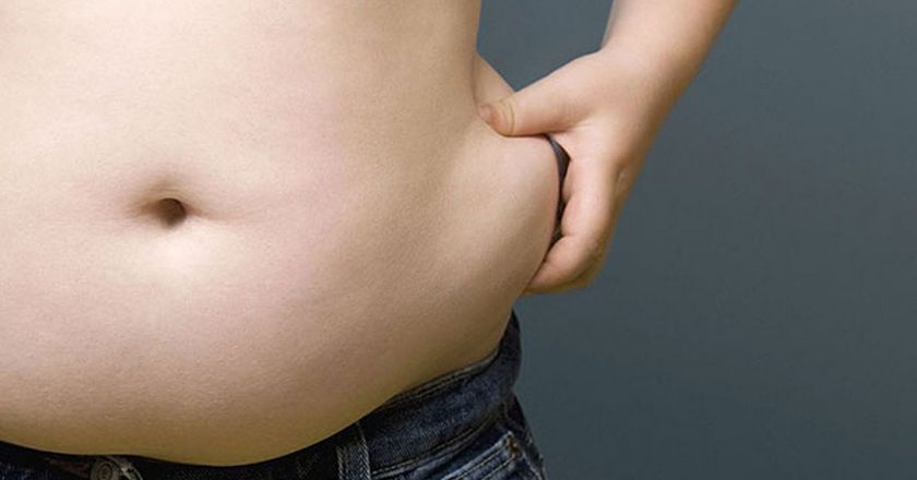 Gordura na região abdominal. Foto: Reprodução de Internet
