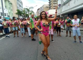 Primeiro ensaio de rua da Lins Imperial para o Carnaval 2019. Foto: Divulgação/Geissa Evaristo