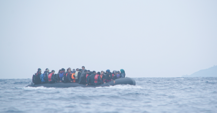 Refugiados no mar. Foto: Reprodução