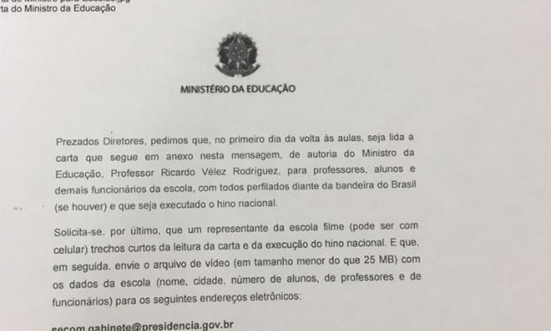 MEC pede a diretores de escolas que leiam carta com slogan de Bolsonaro a alunos. Foto: Reprodução de Internet