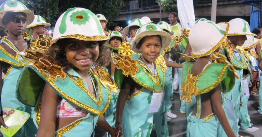 Desfile de escola de samba mirim. Foto: Divulgação
