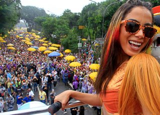 Anitta lotou bloco do Carnaval de Rua em 1º de março. Foto: Jefferson Pancieri/ SPTuris