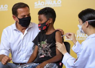 Doria acompanha vacinação de crianças em São Paulo. Foto: Divulgação/Governo de São Paulo