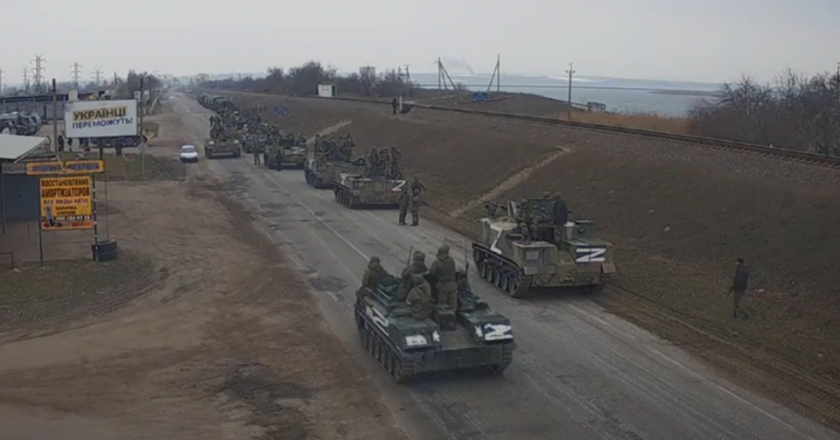 Tanques russos. Foto: Reprodução/Twitter/Newsweek