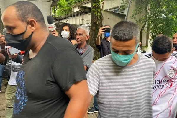 Justiça mantém prisões dos três agressores de Moïse em quiosque. Foto: Reprodução/TV/RecordTV
