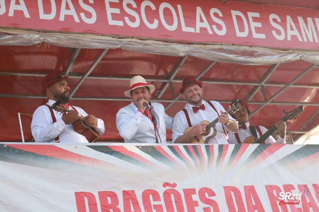 Desfile 2022 da Dragões da Real. Foto: Cesar R. Santos/SRzd