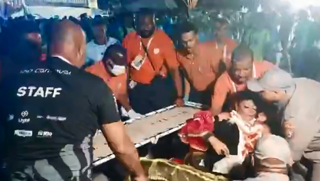 Componente fica ferida após acidente no fim do desfile da Paraíso do Tuiuti. Foto: Reprodução da TV