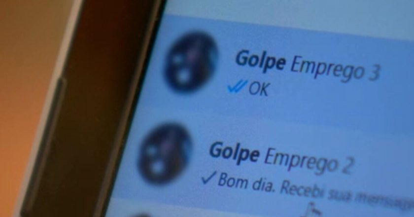 Golpe de emprego em celular. Foto: Reprodução/TV Globo