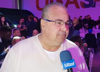 Sidnei Carriuolo, presidente da Liga-SP., no sorteio para o Carnaval 2023. Foto: Bruno Giannelli/SRzd
