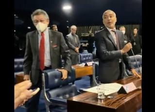 Romário protagoniza bate-boca no Senado com colega petista. Foto: Reprodução de vídeo