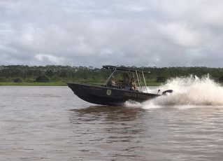 Barco da PF. Foto: Superintendência da Polícia Federal no Amazonas