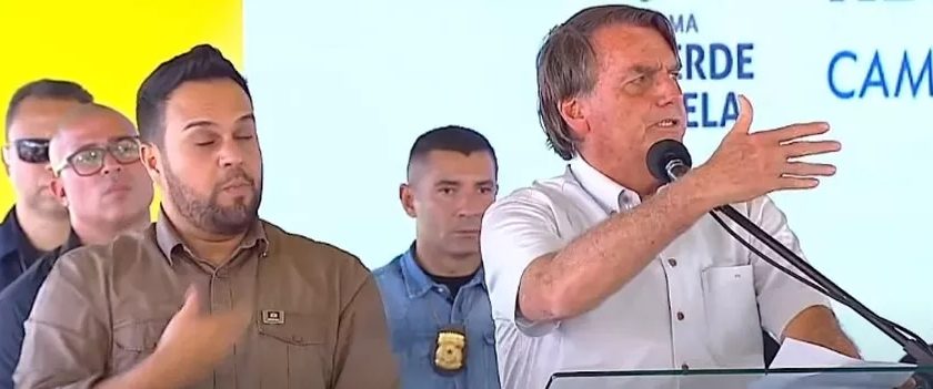 Bolsonaro se irrita durante evento no Mato Grosso do Sul. Foto: Reprodução do Youtube