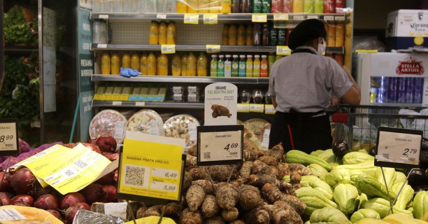 Itens do supermercado contribuíram para inflação. Foto: Tânia Rêgo/Agência Brasil