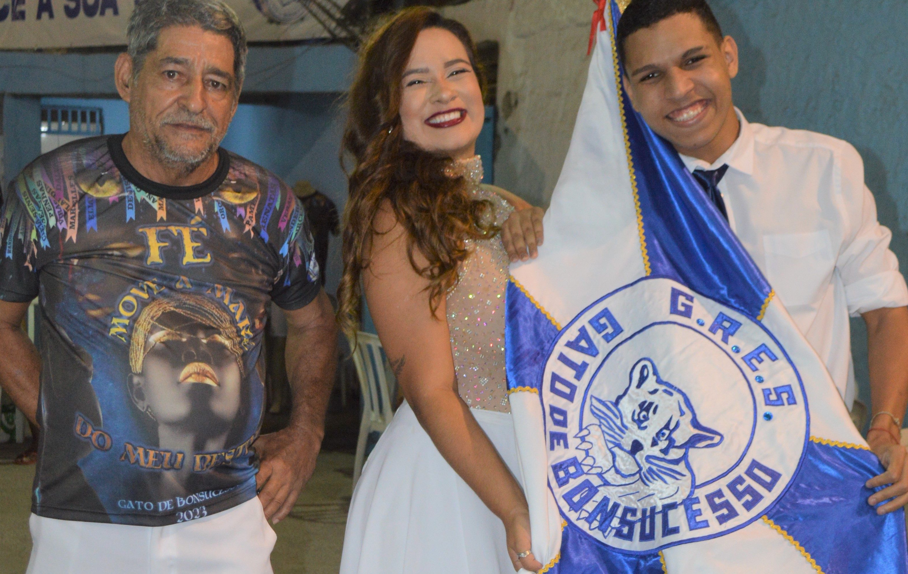 Presidente Mauro Camilo e casal do Gato de Bonsucesso. Foto: Departamento de Comunicação e Marketing