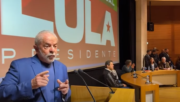 Em Portugal, Lula alerta que derrota de Bolsonaro não enterra o radicalismo
