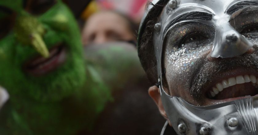 Foliões no Carnaval. Foto: Fernando Frazão/Agência Brasil