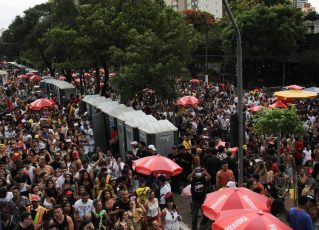Corte do Bloco do Fervo no Carnaval de rua 2023 em São Paulo. Foto: Divulgação/Renê Campos