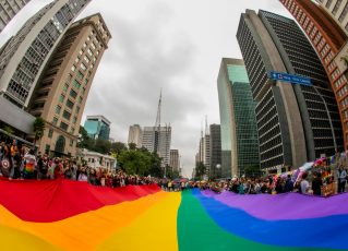 Parada do Orgulho LGBT+ em 2022 na Avenida Paulista. Foto: Daniel Deák/SPTuris