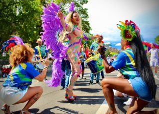 Camila Prins. Rainha de Carnaval. Foto: Divulgação/Thaticonectandopessoas