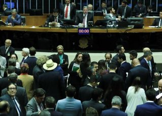 Votação da MP que estabelece a organização básica dos órgãos da Presidência da República e dos ministérios. Foto: Lula Marques/ Agência Brasil