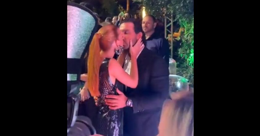 Marina Ruy Barbosa beija namorado milionário em evento no Rio. Foto: Reprodução/Twitter