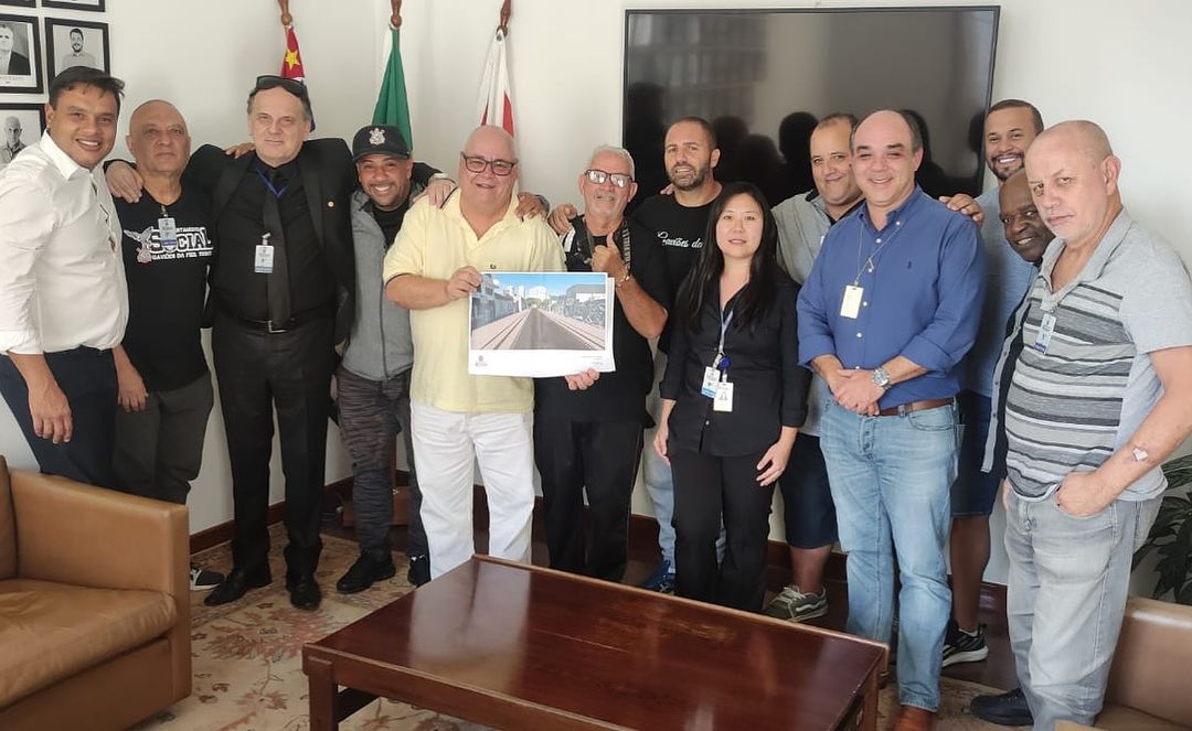 Comissão da Gaviões da Fiel na sede da Prefeitura de São Paulo. Foto: Reprodução/Instagram/Gaviões