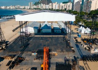 Palco para show de Madonna em Copacabana. Foto: Caiano Midam